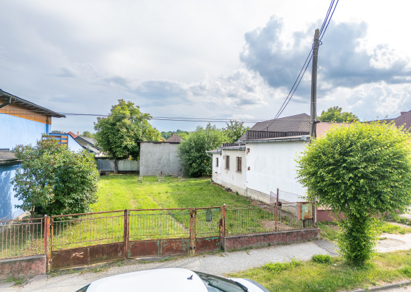 Na predaj rozľahlý pozemok vo Veľkom Šariši