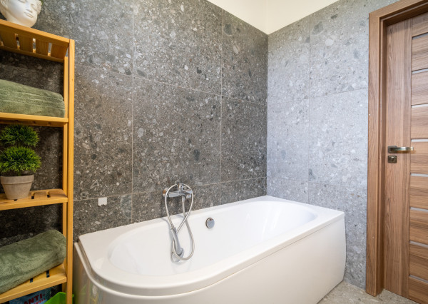 Na predaj 3- izbový byt vo Veľkom Lapáši