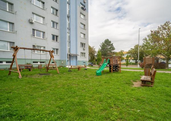 Na predaj útulný 2-izbový byt vo Vrábloch