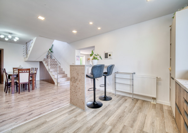 Na predaj 4-izbový rodinný dom v Zemianskych Sadoch