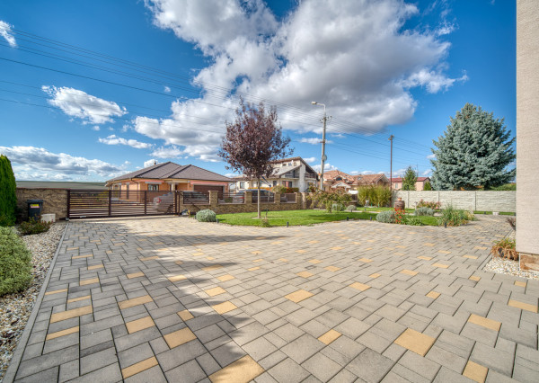 Na predaj 4-izbový rodinný dom v Zemianskych Sadoch