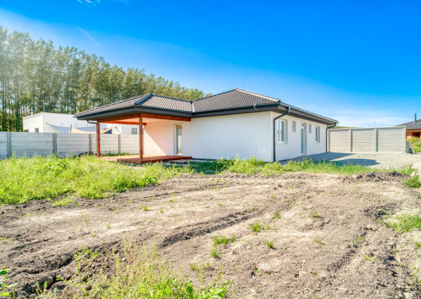 Na predaj 4-izbový rodinný dom v Dunajskej Strede