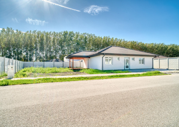 Na predaj 4-izbový rodinný dom v Dunajskej Strede