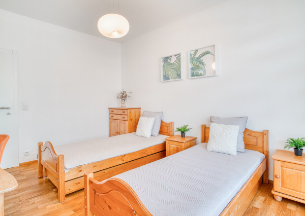 Na prenájom neštandardný 3-izbový byt Bratislava-Líščie Nivy