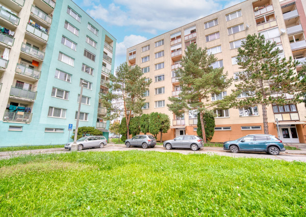 Na predaj 3-izbový byt v Bánovciach nad Bebravou - Dubnička