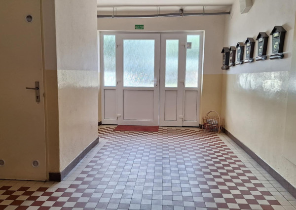 REZERVOVANÉ: Na predaj 2-izbový byt v Rybanoch