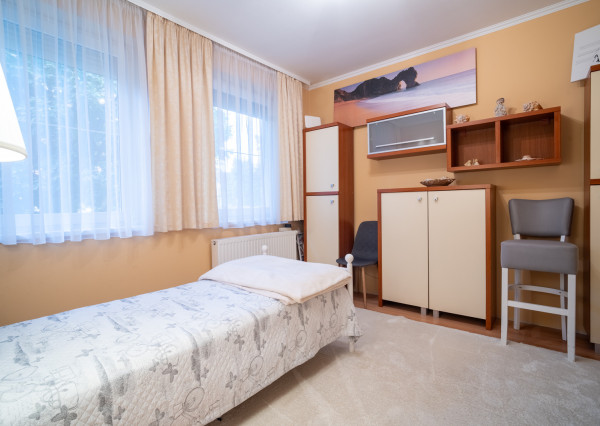 Na predaj rodinná vila v maďarskej obci Gyenesdiás