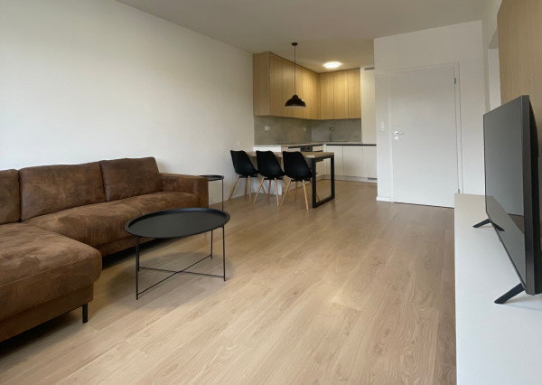 Na prenájom vkusne zariadený 2-izbový byt v Trenčíne