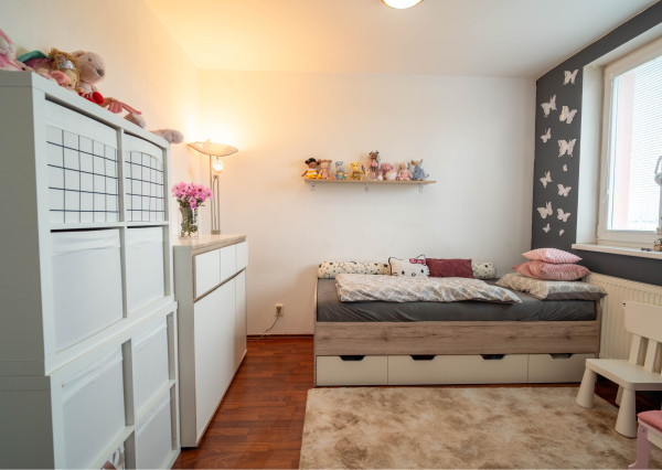 Na predaj 3-izbový byt v obci Trenčianske Stankovce