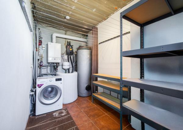 REZERVOVANÉ - Na predaj dom vhodný na podnikanie v Bzinciach pod Javorinou