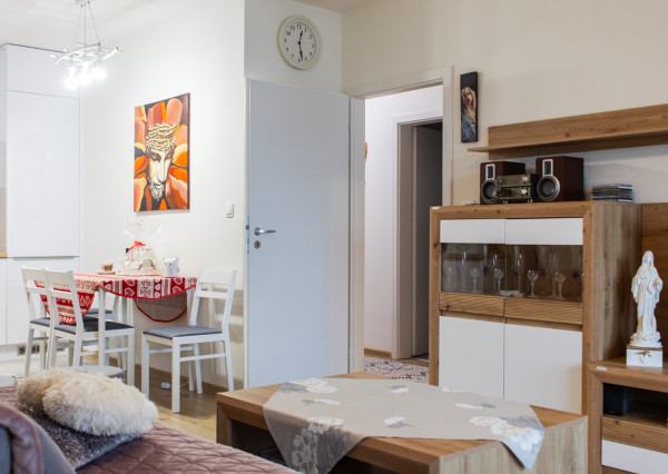 Na predaj priestranný 3-izbový byt na Liptovskej v Trenčíne