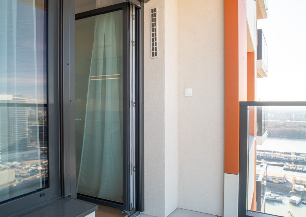 Na prenájom exkluzívny 2-izbový byt s výhľadom na Bratislavu v novej Klingerke