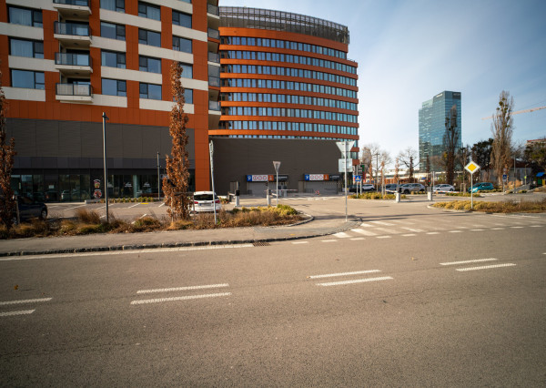 Na prenájom exkluzívny 2-izbový byt s výhľadom na Bratislavu v novej Klingerke