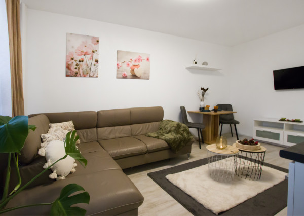 Na predaj štýlový 1-izbový  byt Bratislave-Dúbravka