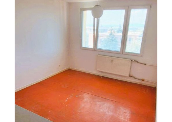 Exkluzívne na predaj 1i byt v centre mesta Bánovce n/B