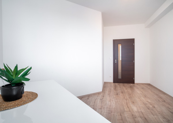 Na prenájom slnečný 3-izbový byt v Malackách