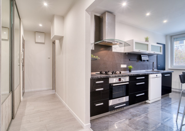 Na prenájom klimatizovaný 3-izbový byt v Malackách