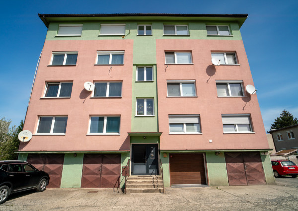 Na prenájom klimatizovaný 3-izbový byt v Malackách