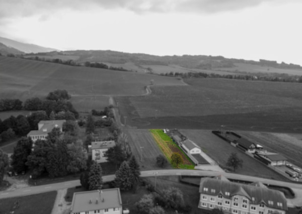 REZERVOVANÉ:Na predaj slnečný pozemok v Kvačanoch