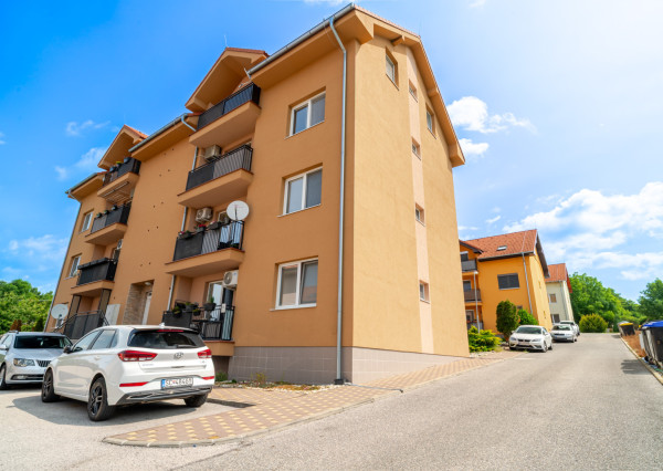 Na predaj 3-izbový byt v lokalite Veľký Lapáš