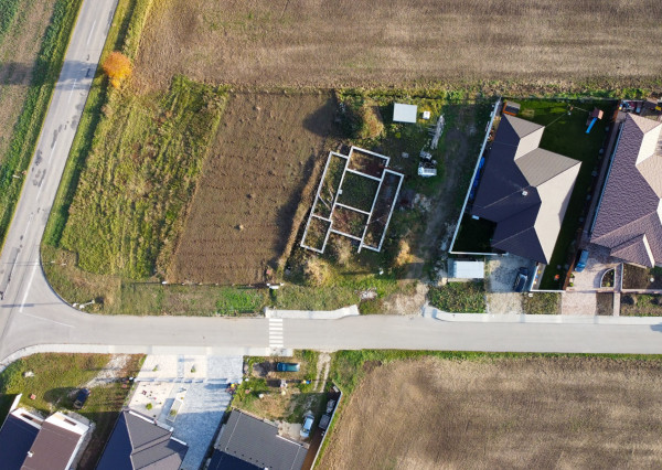 Na predaj stavebný pozemok so základovou doskou v Dolnom Vinodole