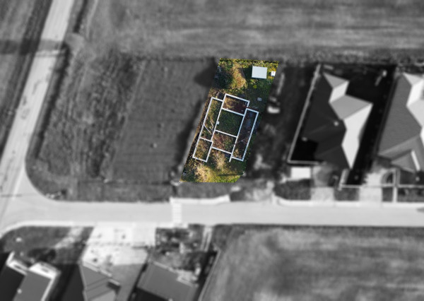 Na predaj stavebný pozemok so základovou doskou v Dolnom Vinodole