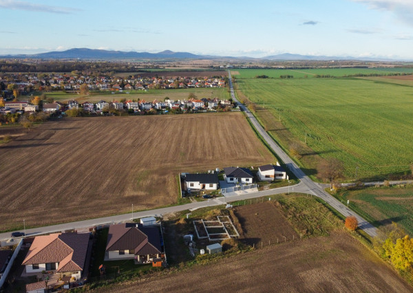 Na predaj stavebný pozemok so základovou doskou v Dolnom Vinodole