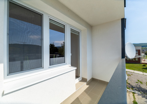 REZERVOVANÉ: Na predaj 3-izbový byt v obci Kálnica