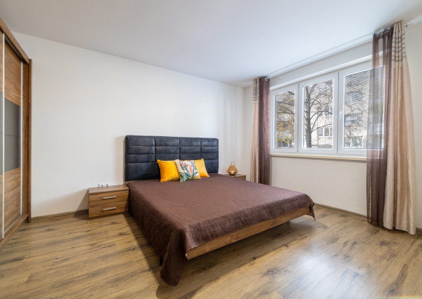 Na predaj zrekonštruovaný a zariadený 3-izbový byt v Trenčíne