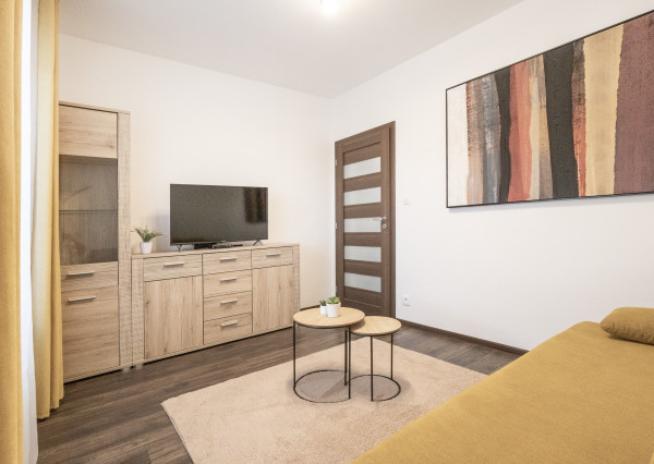 Na predaj štýlový 4-izbový rodinný dom v Hurbanovej Vsi