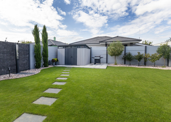 Na predaj štýlový 4-izbový rodinný dom v Hurbanovej Vsi