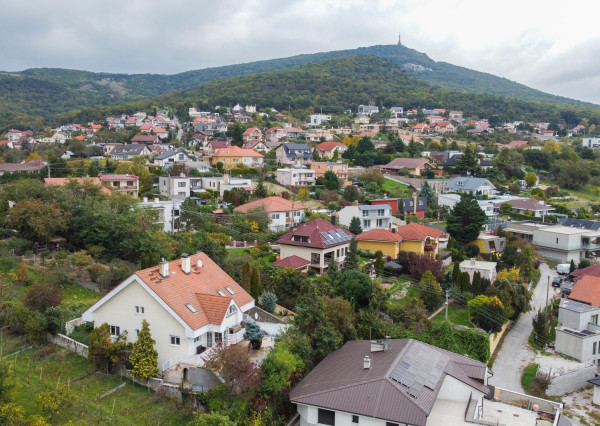 Na prenájom rodinný dom v Nitre - časť Zobor
