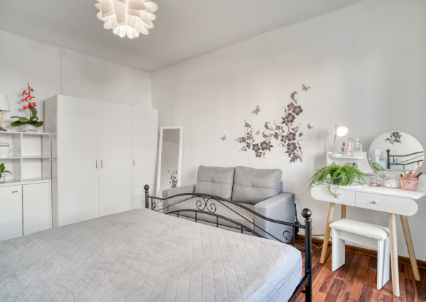 Na predaj útulný 2-izbový byt s dvomi balkónmi v Malackách