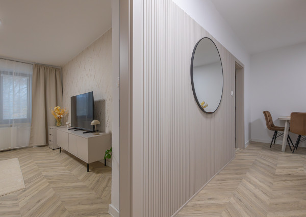 Na prenájom zariadený 2-izbový byt v centre Prešova