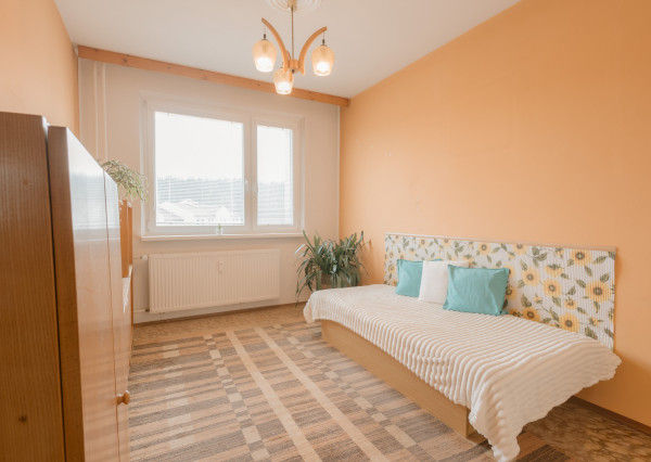 Na predaj priestranný 3-izbový byt v Čadci