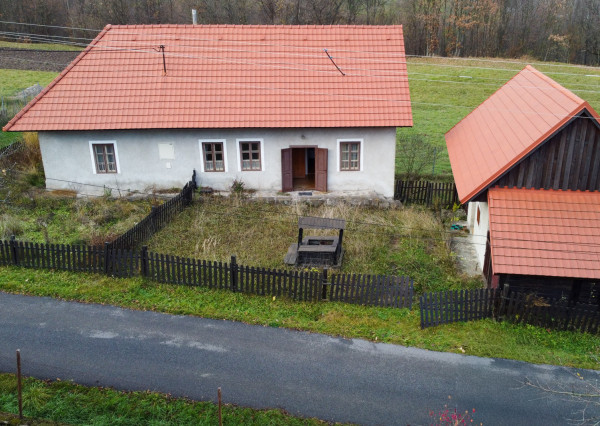 Na predaj autentická chalúpka 15km od Banskej Štiavnice