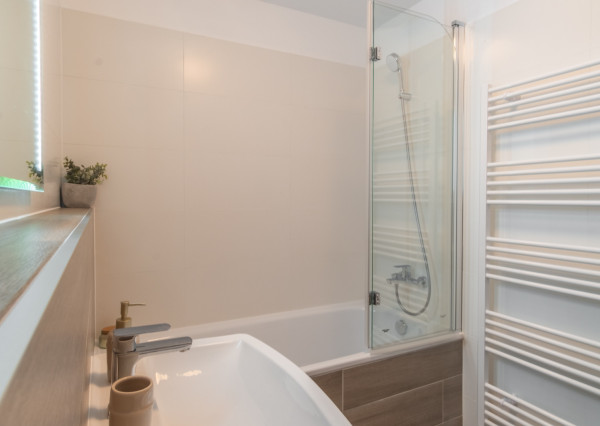 Na prenájom 2-izbový byt v Poprade s parkovacím miestom