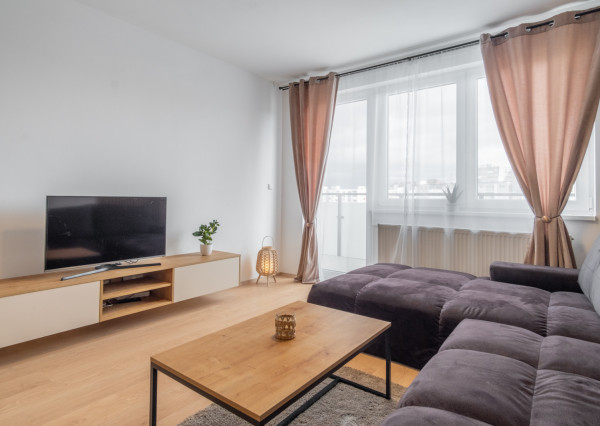 Na prenájom 2-izbový byt v Poprade s parkovacím miestom