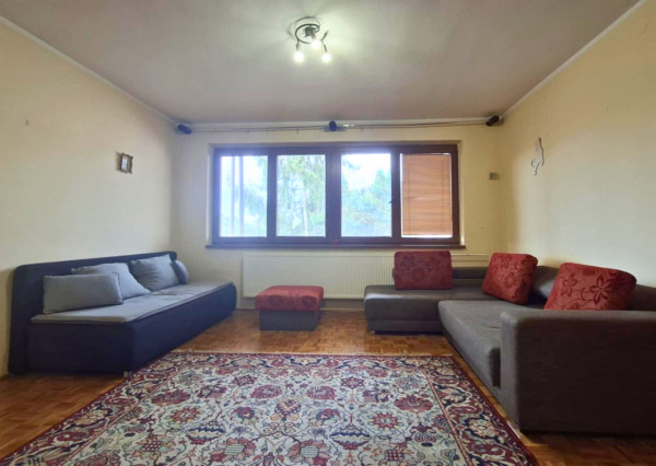 REZERVOVANÉ: Na prenájom viacgeneračný rodinný dom vo Veľkých Bieliciach