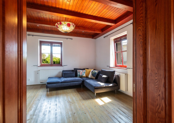 Na predaj impozantný rodinný dom v Ivanovciach