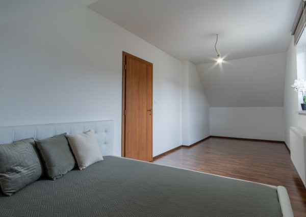 Na predaj priestranný rodinný dom v pokojnej lokalite Hôrka