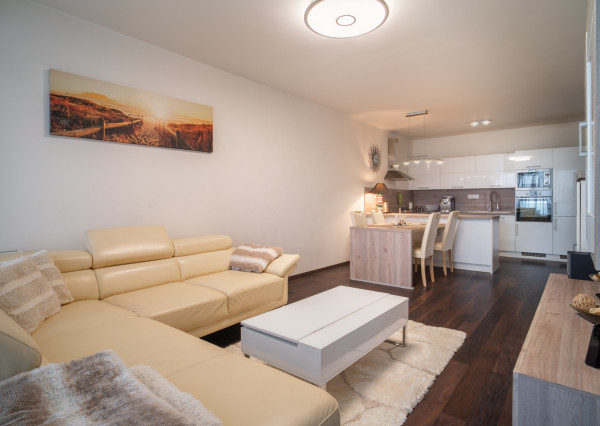 Na predaj 3-izbový byt v Senci na Slávičej ulici