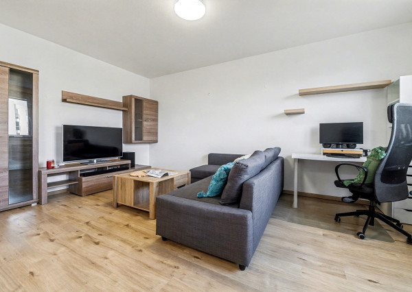 Na predaj moderný 2-izbový byt na Zlatovskej ulici v Trenčíne