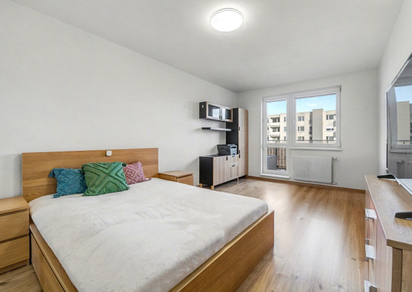 Na predaj moderný 2-izbový byt na Zlatovskej ulici v Trenčíne