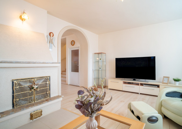 Na predaj priestranný 5-izbový rodinný dom v pokojnej lokalite mesta Gabčíkovo