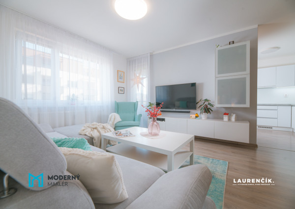 REZERVOVANÉ:Na predaj moderný 2-izbový byt v Trenčíne