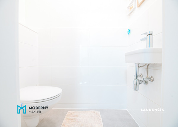 REZERVOVANÉ:Na predaj moderný 2-izbový byt v Trenčíne