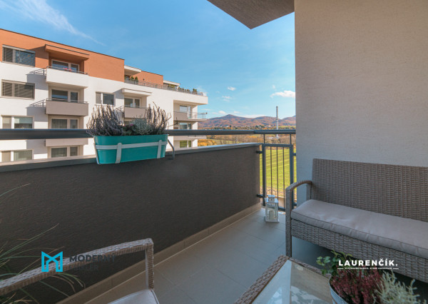 REZERVOVANÉ:Na predaj moderný 2-izbový byt v Trenčíne