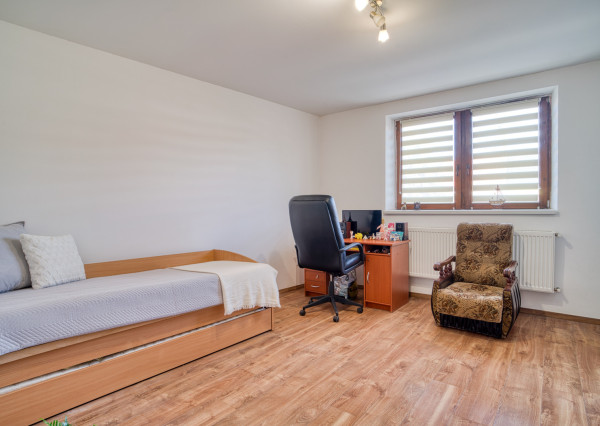 Na predaj 4-izbový rodinný dom v obci Zeleneč