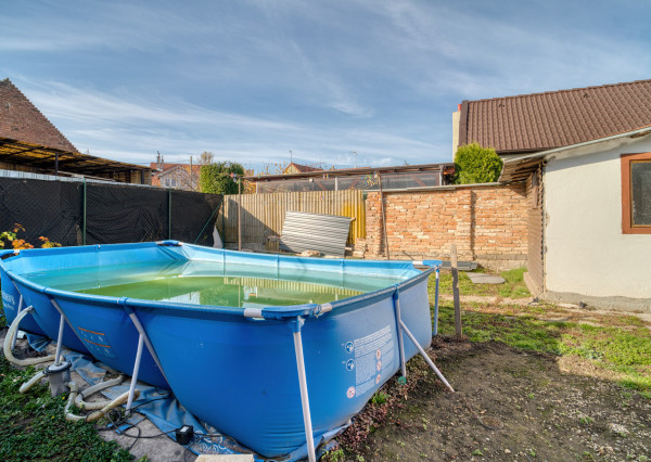 Na predaj 4-izbový rodinný dom v obci Zeleneč